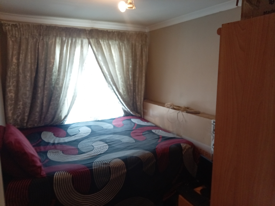 3 Bedroom Property for Sale in Crystal Park Gauteng