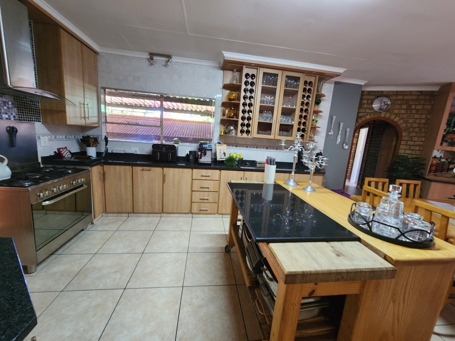 4 Bedroom Property for Sale in Vanderbijlpark SE Gauteng