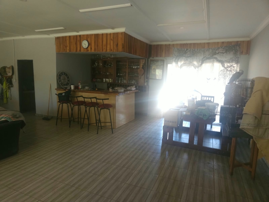 4 Bedroom Property for Sale in Louisrus Gauteng