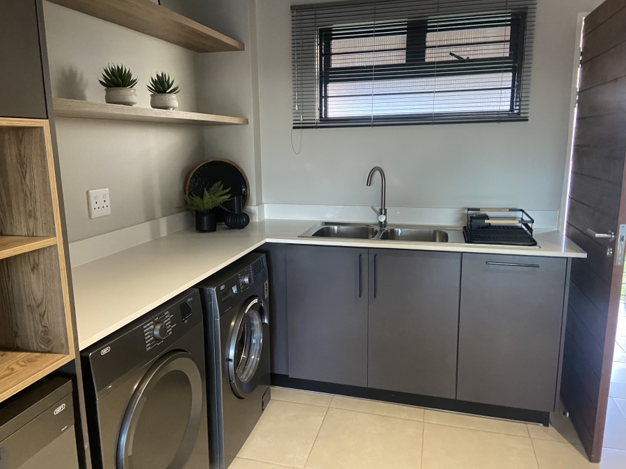 To Let 2 Bedroom Property for Rent in Rietvalleirand Gauteng