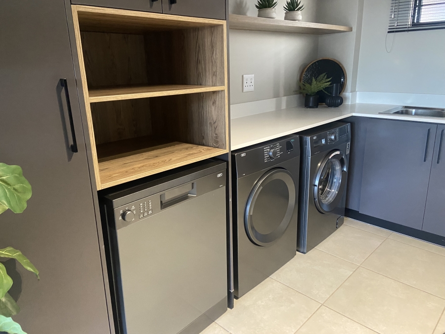 To Let 2 Bedroom Property for Rent in Rietvalleirand Gauteng