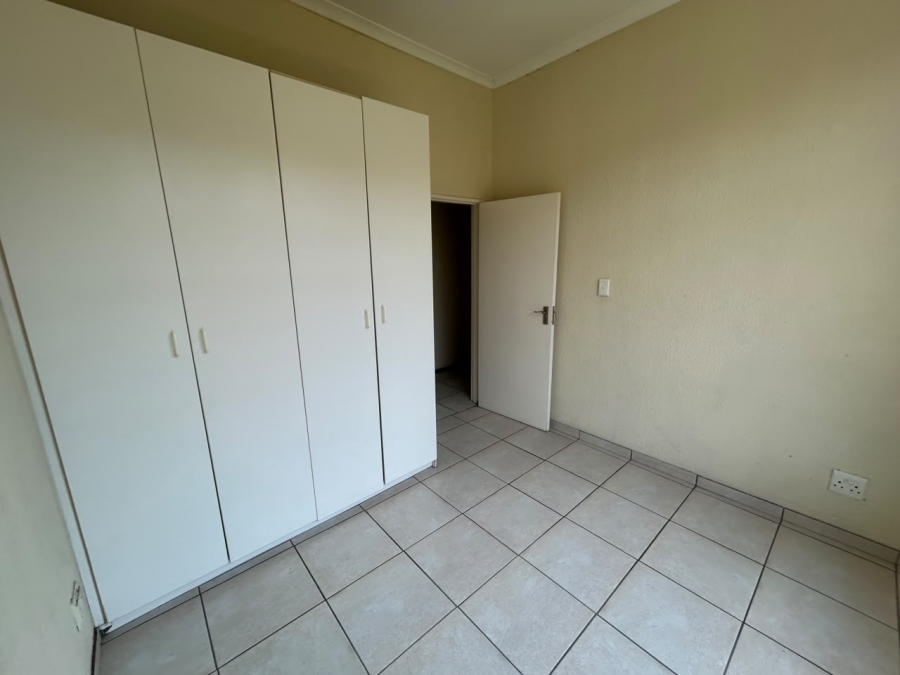 To Let 2 Bedroom Property for Rent in Honeydew Gauteng