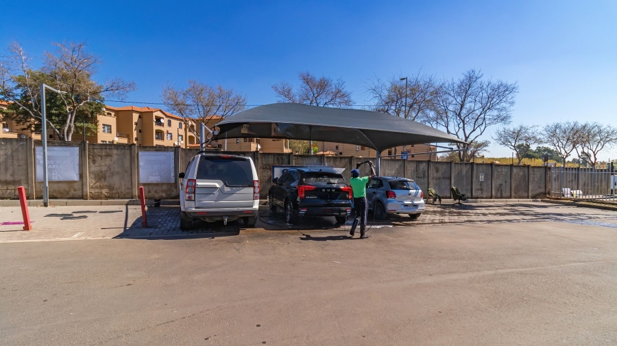 2 Bedroom Property for Sale in Carlswald Gauteng