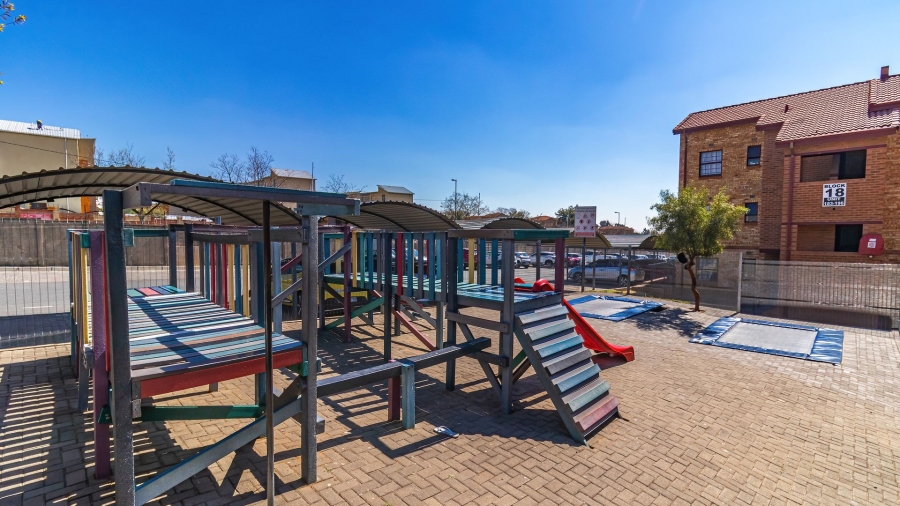 2 Bedroom Property for Sale in Carlswald Gauteng