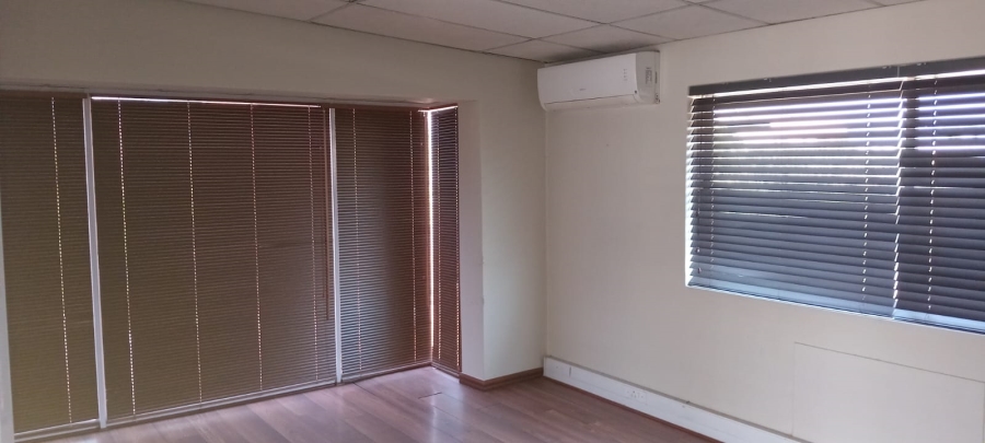 To Let Commercial Property for Rent in North Riding Gauteng