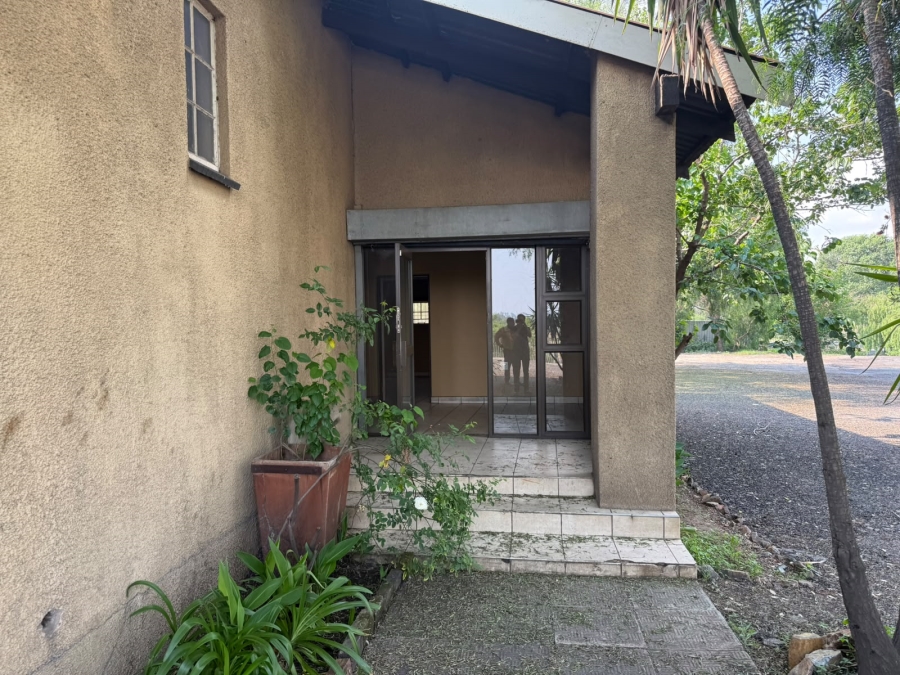To Let Commercial Property for Rent in Cason Gauteng