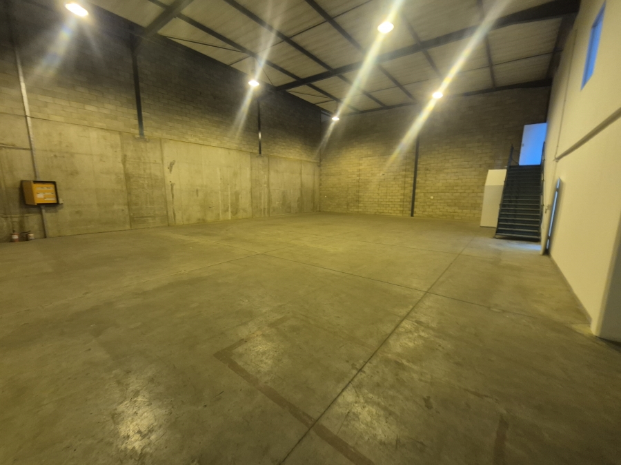 To Let Commercial Property for Rent in Linbro Park Gauteng
