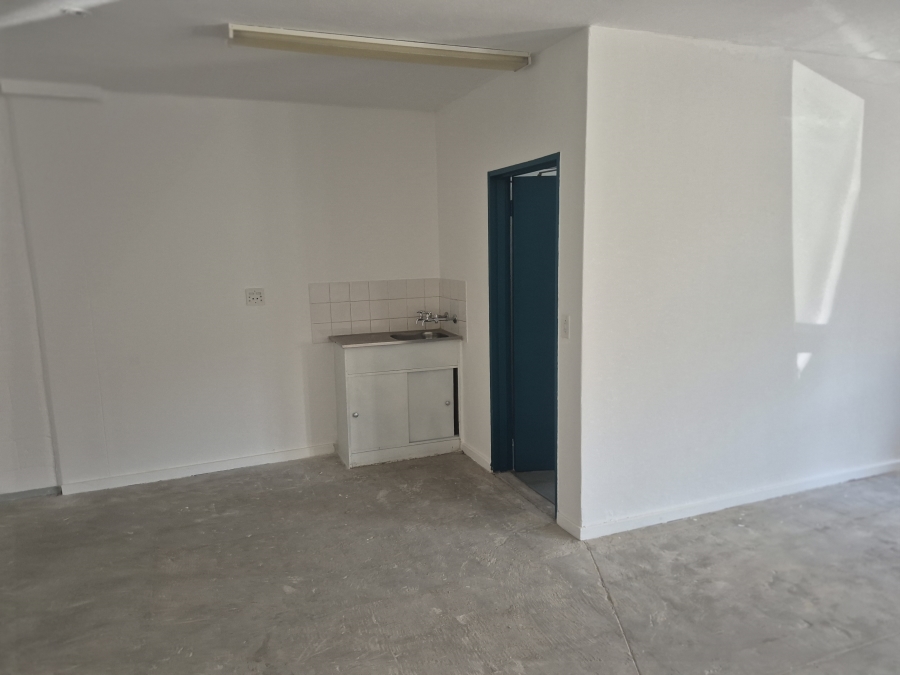 To Let Commercial Property for Rent in Linbro Park Gauteng