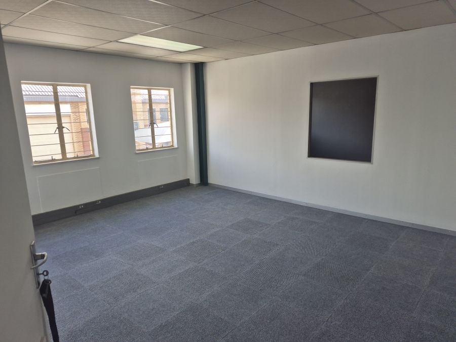 To Let Commercial Property for Rent in Linbro Park Gauteng