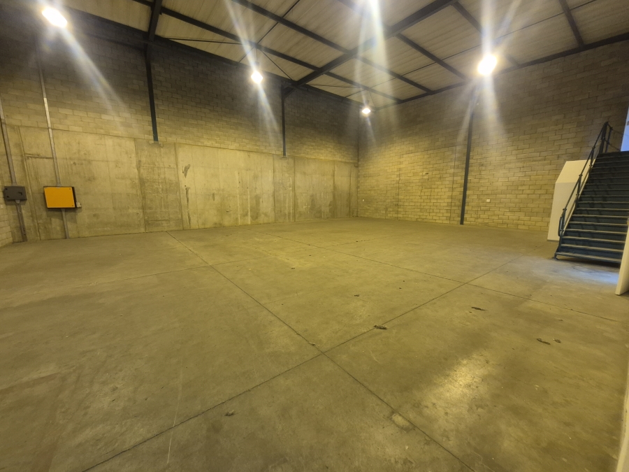 To Let Commercial Property for Rent in Linbro Park Gauteng