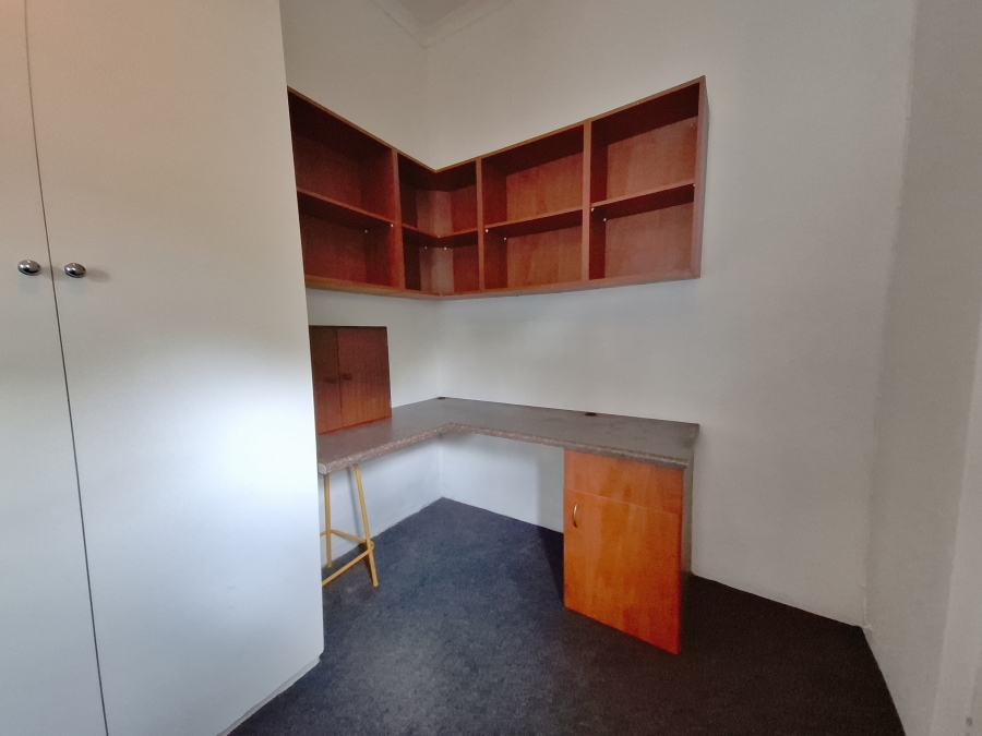 To Let 1 Bedroom Property for Rent in Auckland Park Gauteng