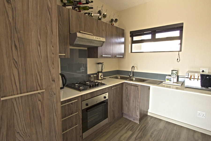 To Let 2 Bedroom Property for Rent in Fourways Gauteng