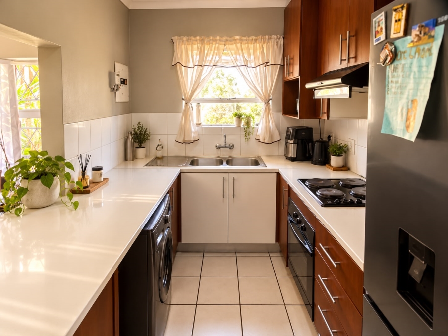 To Let 2 Bedroom Property for Rent in Noordhang Gauteng