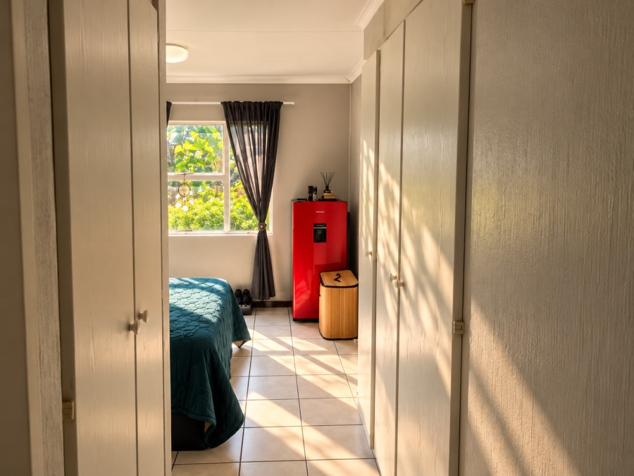 To Let 2 Bedroom Property for Rent in Noordhang Gauteng