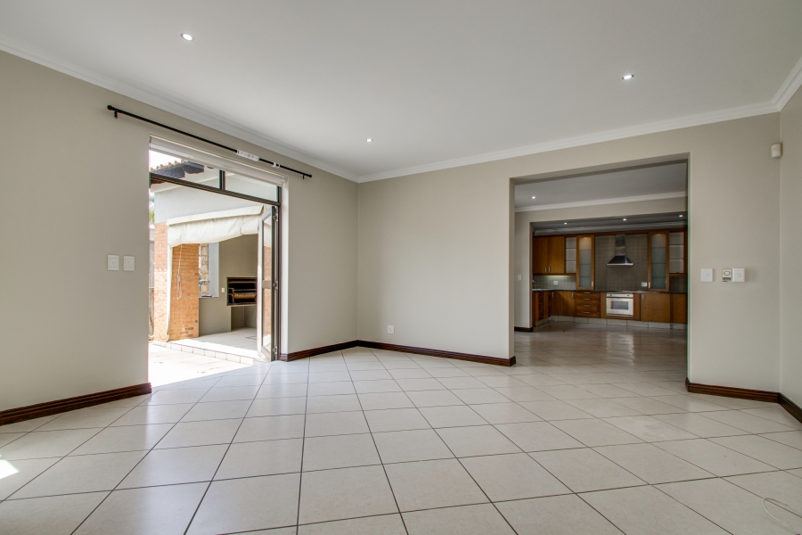 4 Bedroom Property for Sale in Dainfern Gauteng