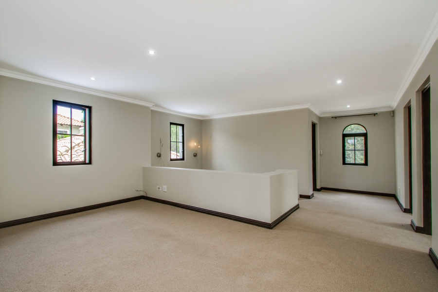 4 Bedroom Property for Sale in Dainfern Gauteng