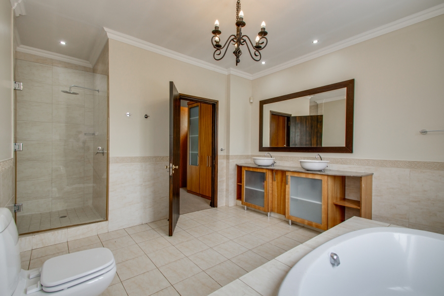 4 Bedroom Property for Sale in Dainfern Gauteng
