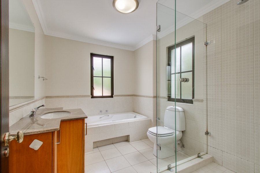 4 Bedroom Property for Sale in Dainfern Gauteng
