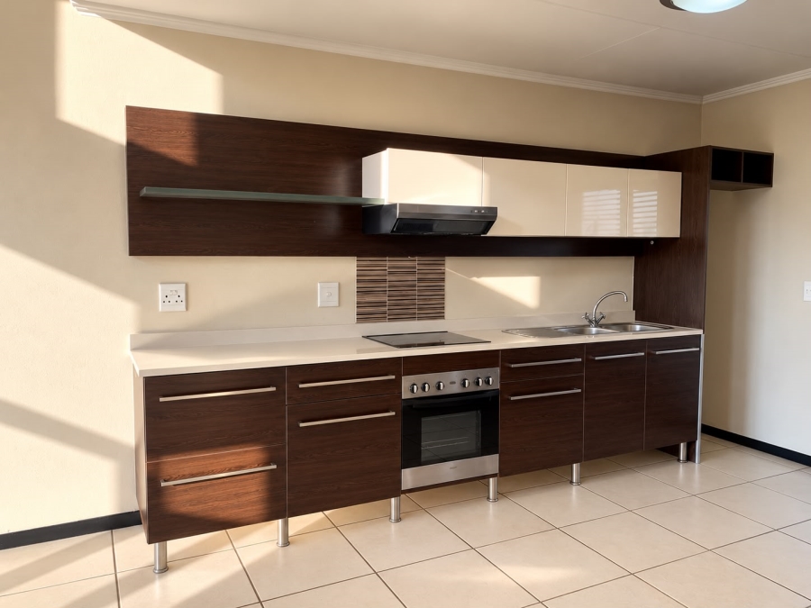 To Let 2 Bedroom Property for Rent in Douglasdale Gauteng