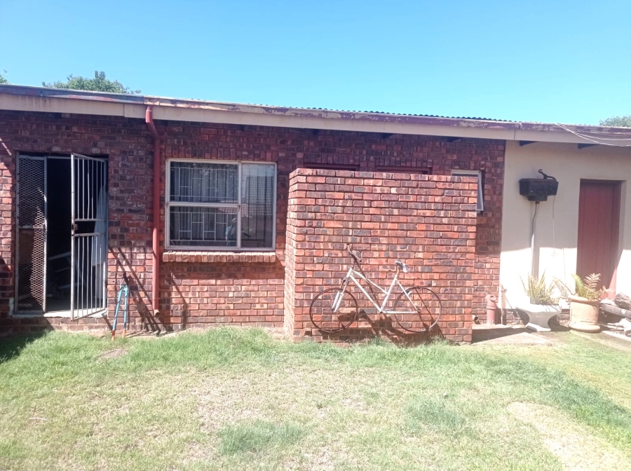 3 Bedroom Property for Sale in Pretoria Gardens Gauteng