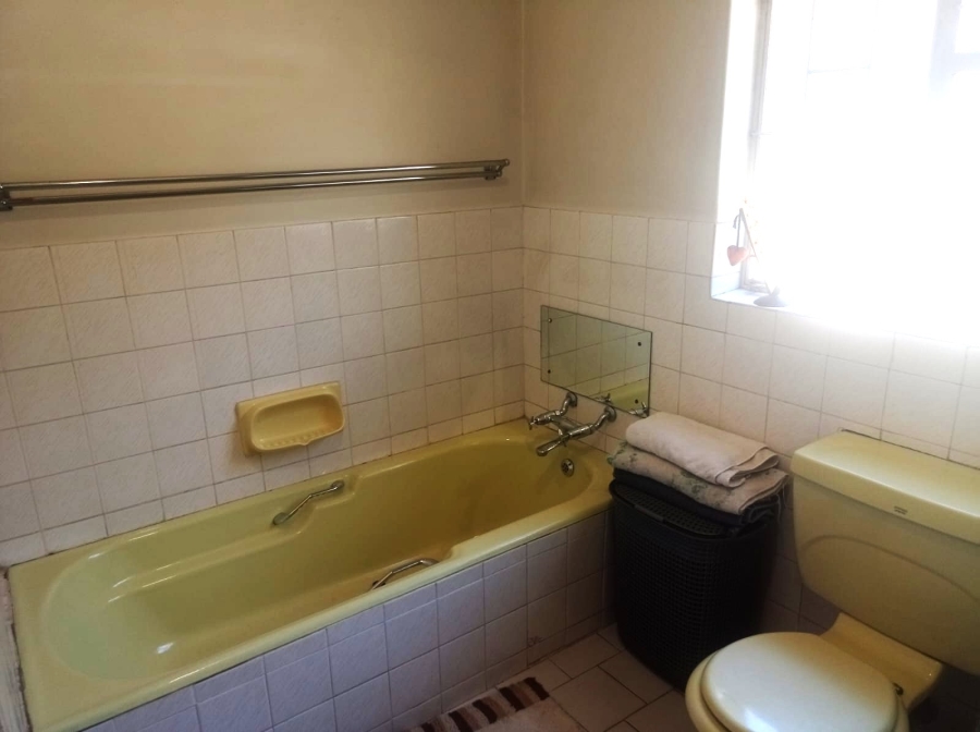 3 Bedroom Property for Sale in Pretoria Gardens Gauteng
