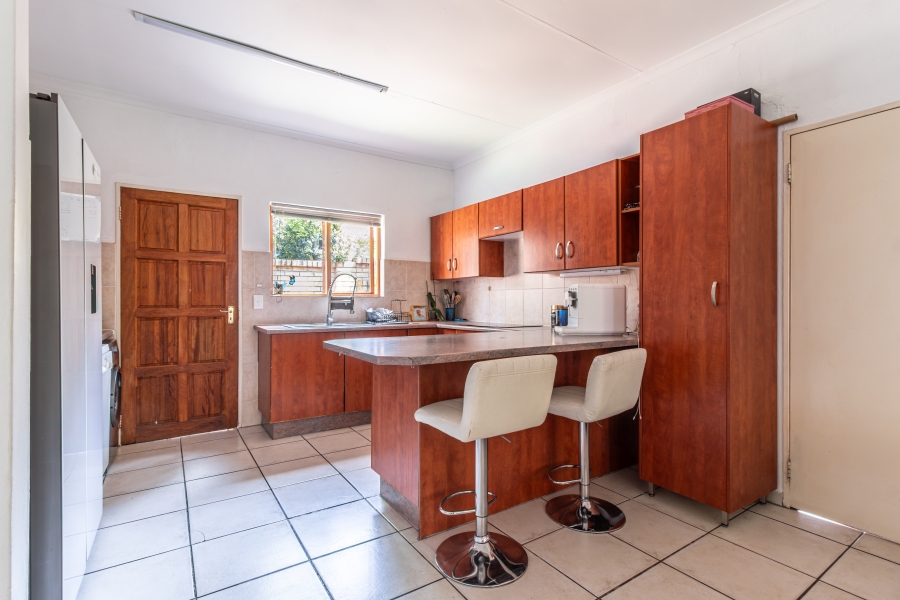 3 Bedroom Property for Sale in Pinehaven Gauteng