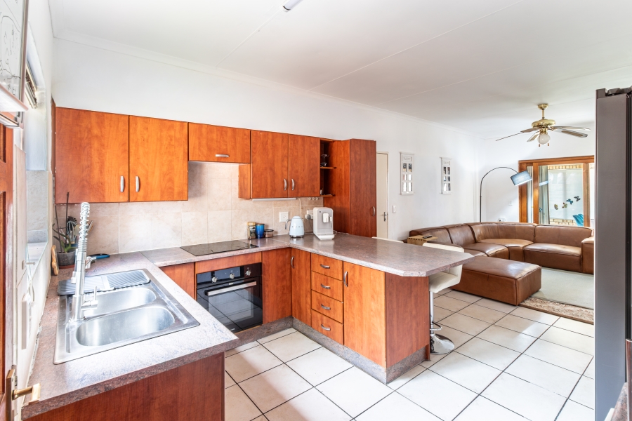 3 Bedroom Property for Sale in Pinehaven Gauteng