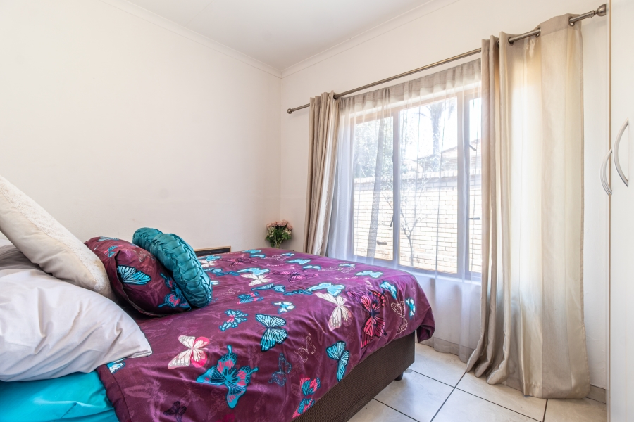 3 Bedroom Property for Sale in Pinehaven Gauteng