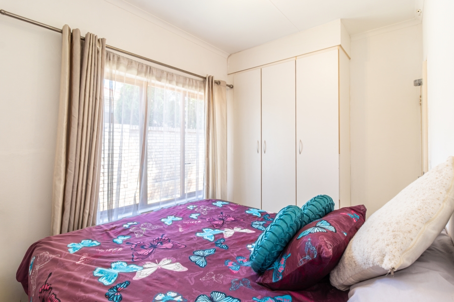 3 Bedroom Property for Sale in Pinehaven Gauteng