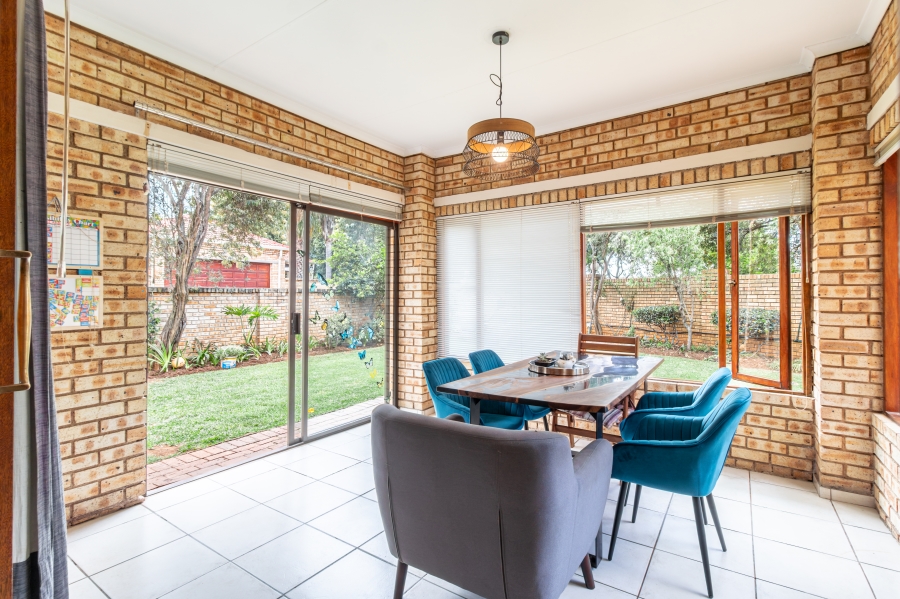 3 Bedroom Property for Sale in Pinehaven Gauteng