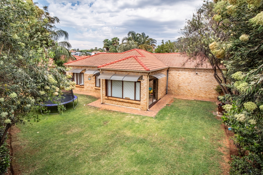3 Bedroom Property for Sale in Pinehaven Gauteng