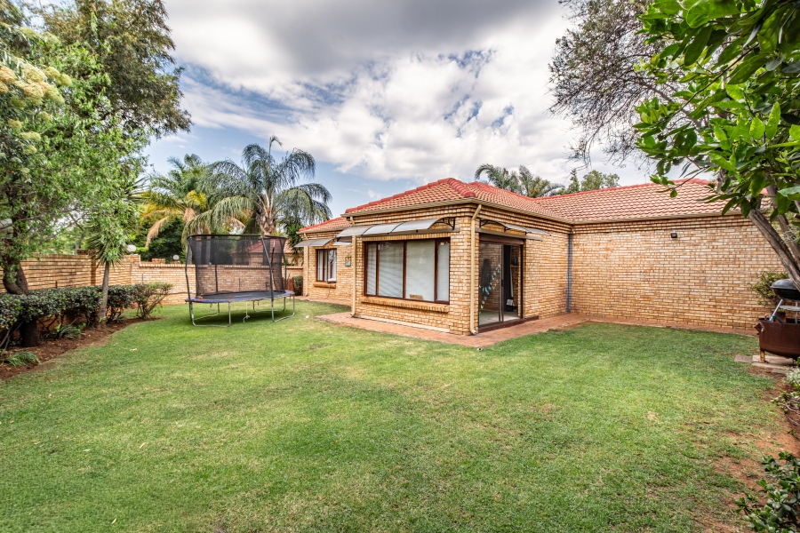 3 Bedroom Property for Sale in Pinehaven Gauteng