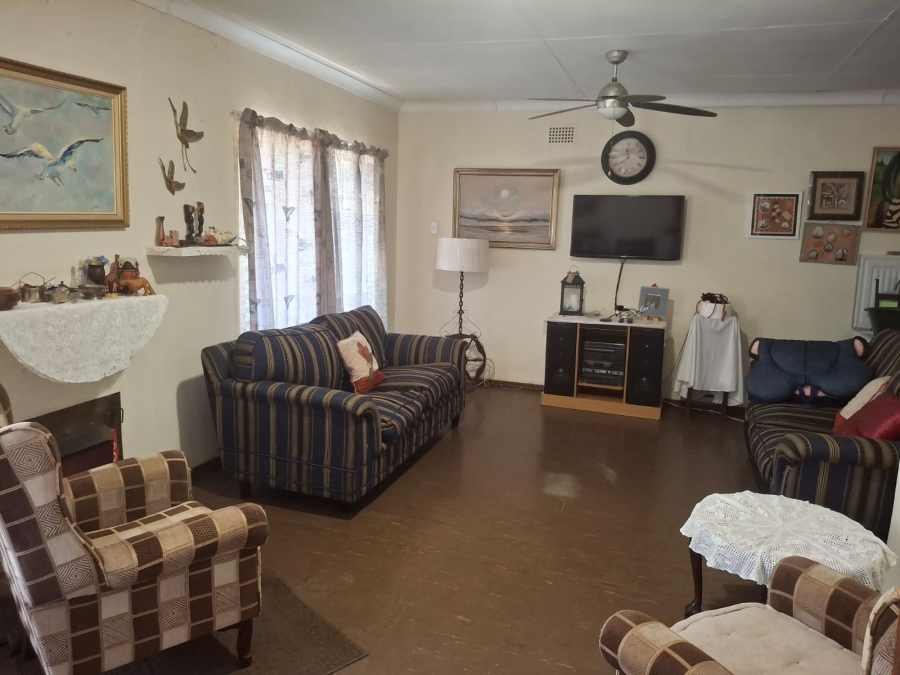 3 Bedroom Property for Sale in Middelvlei A H Gauteng