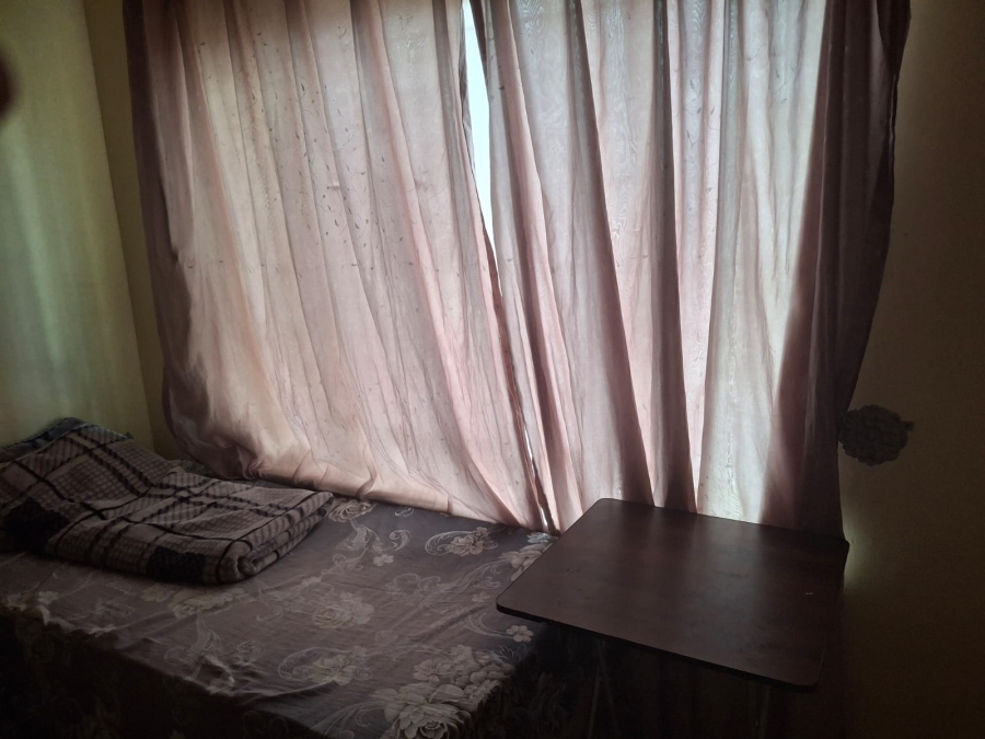 9 Bedroom Property for Sale in Helikonpark Gauteng