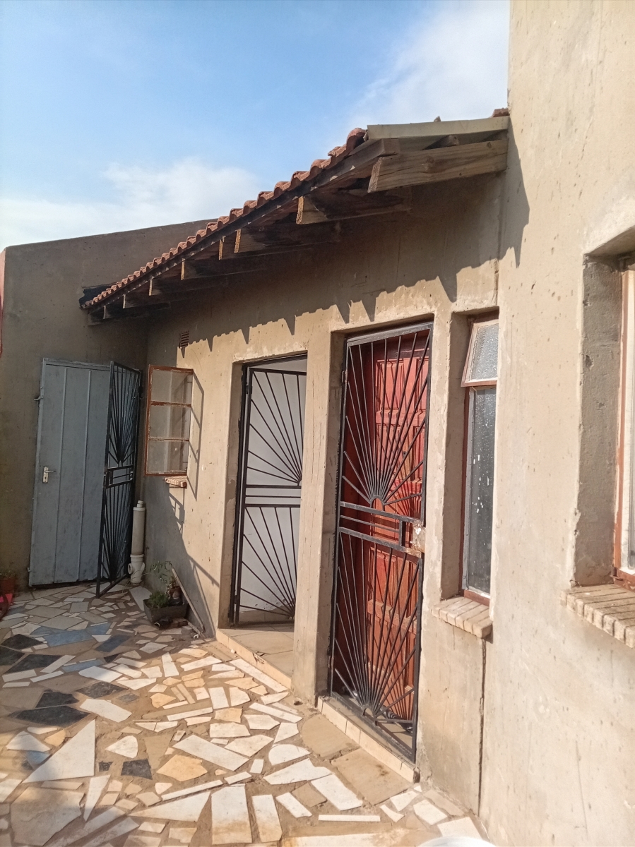 1 Bedroom Property for Sale in Henley on Klip Gauteng