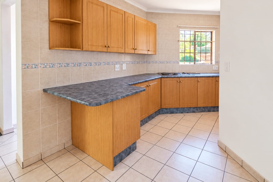 To Let 3 Bedroom Property for Rent in Magalieskruin Gauteng