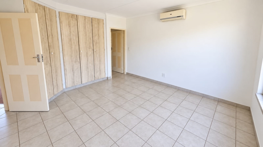 To Let 3 Bedroom Property for Rent in Magalieskruin Gauteng
