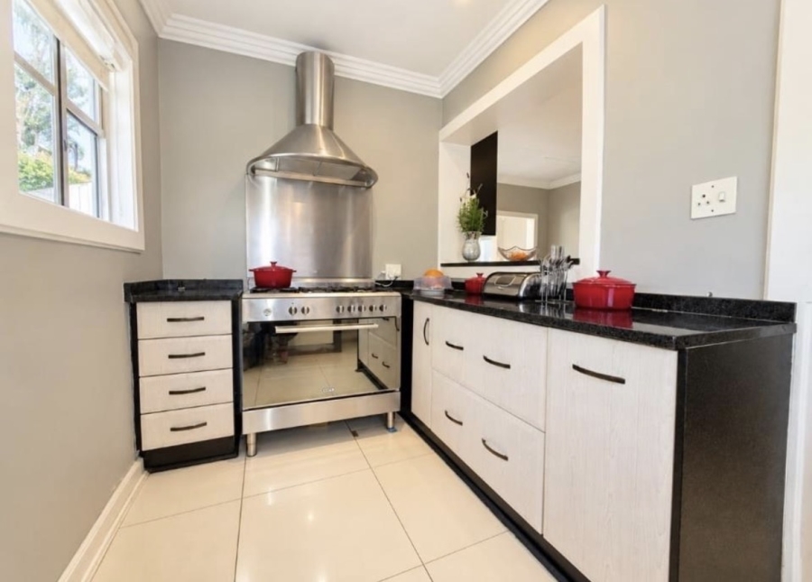 4 Bedroom Property for Sale in Brackendowns Gauteng