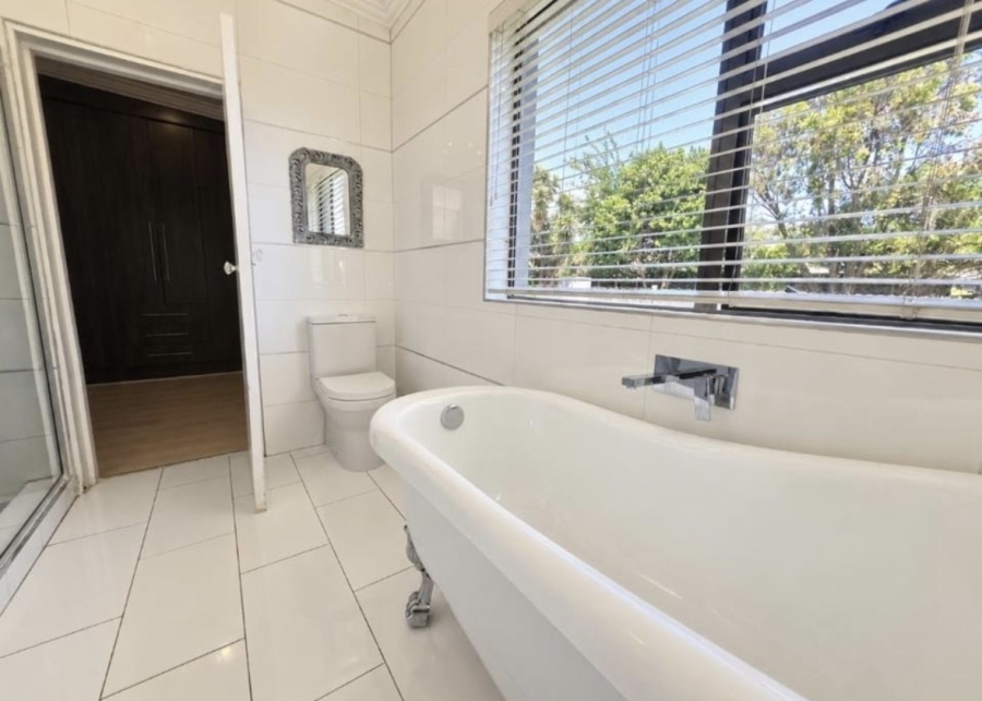 4 Bedroom Property for Sale in Brackendowns Gauteng