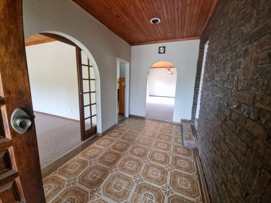 4 Bedroom Property for Sale in Parkhill Gardens Gauteng