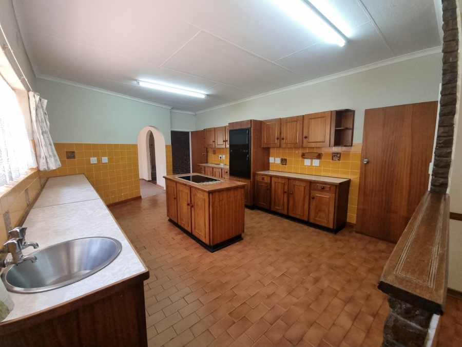 4 Bedroom Property for Sale in Parkhill Gardens Gauteng