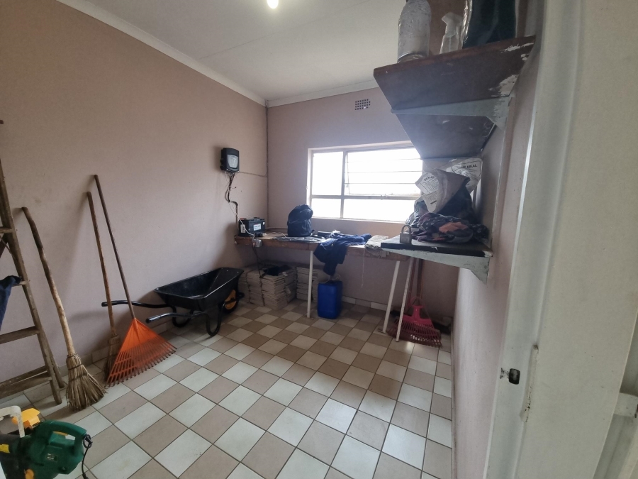 4 Bedroom Property for Sale in Parkhill Gardens Gauteng