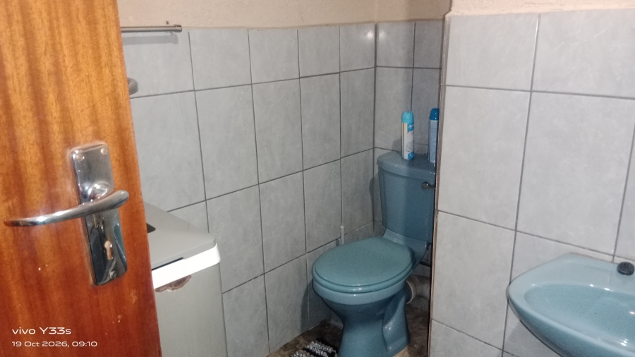 2 Bedroom Property for Sale in Vereeniging Gauteng
