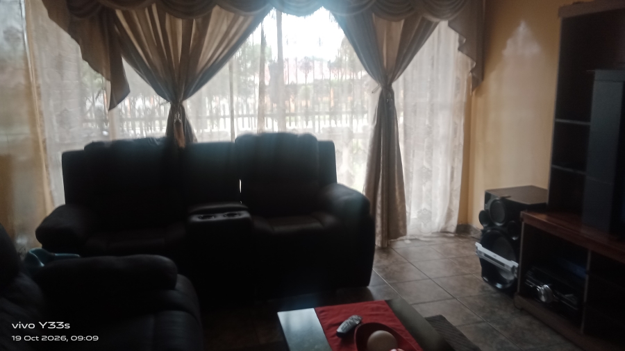 2 Bedroom Property for Sale in Vereeniging Gauteng