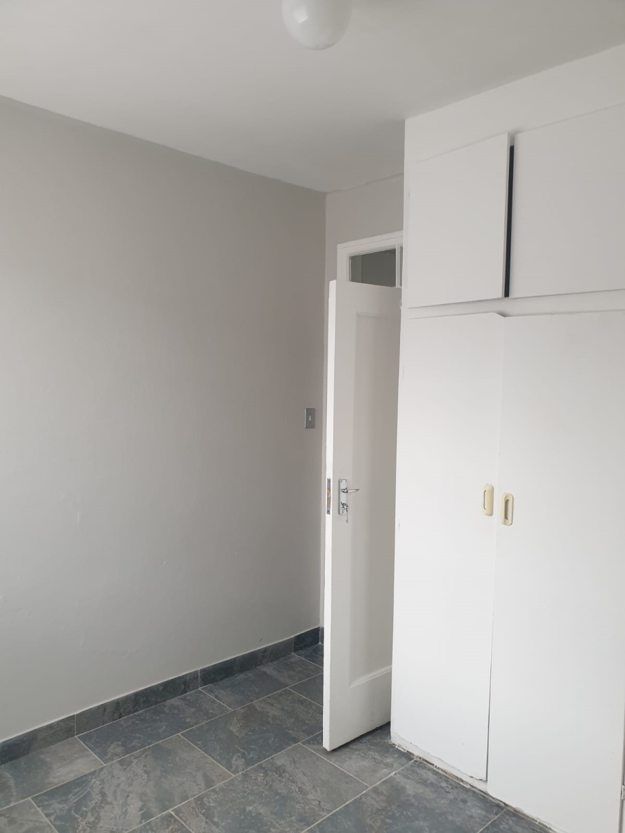 2 Bedroom Property for Sale in Peacehaven Gauteng
