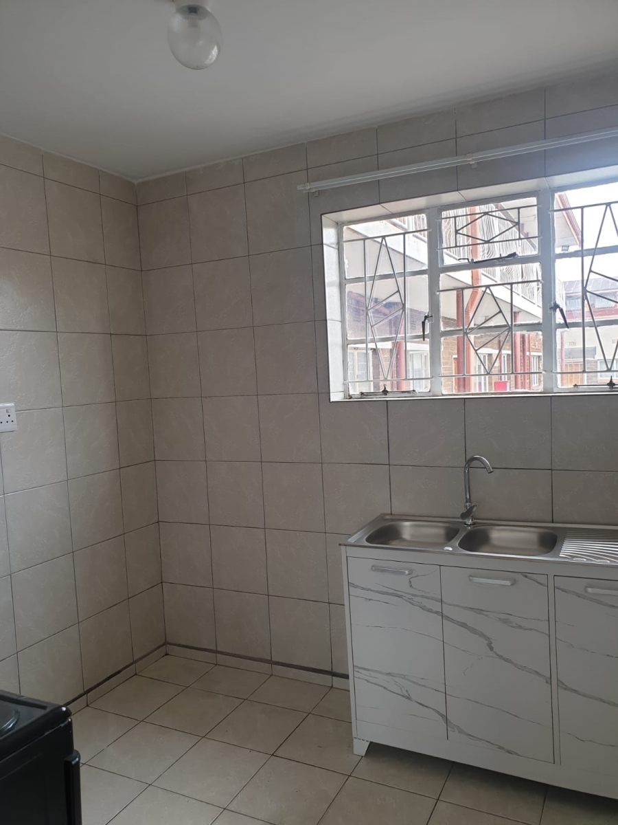 2 Bedroom Property for Sale in Peacehaven Gauteng