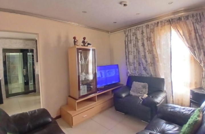 3 Bedroom Property for Sale in Sebokeng Zone 17 Gauteng