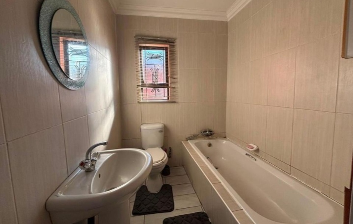 3 Bedroom Property for Sale in Sebokeng Zone 17 Gauteng