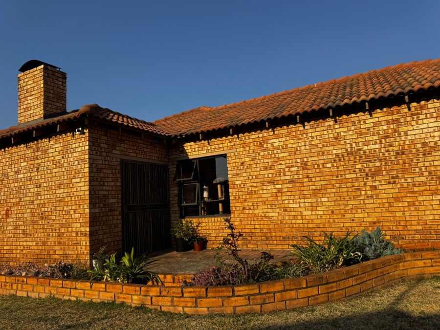 3 Bedroom Property for Sale in Fochville Gauteng