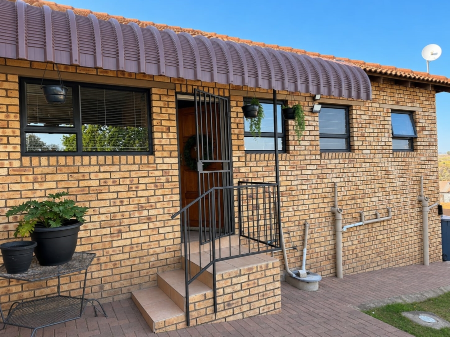 3 Bedroom Property for Sale in Fochville Gauteng